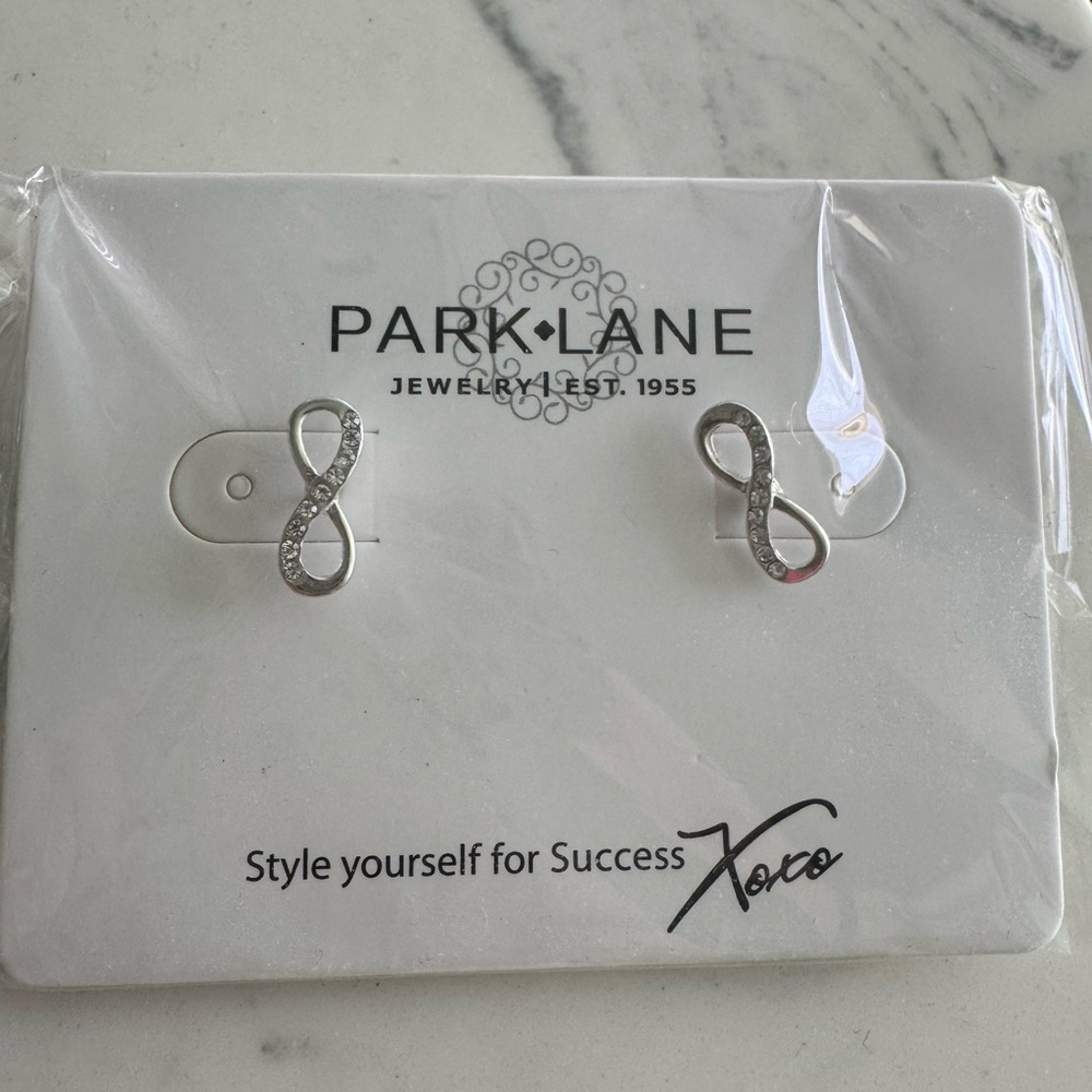 BNIP!—Park Lane Silver Infinity Stud Earrings